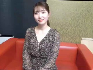 国产AV 皇家华人 RAS0156 为了和初恋女友做爱 拜托青梅竹马指导我性爱技巧 尤莉